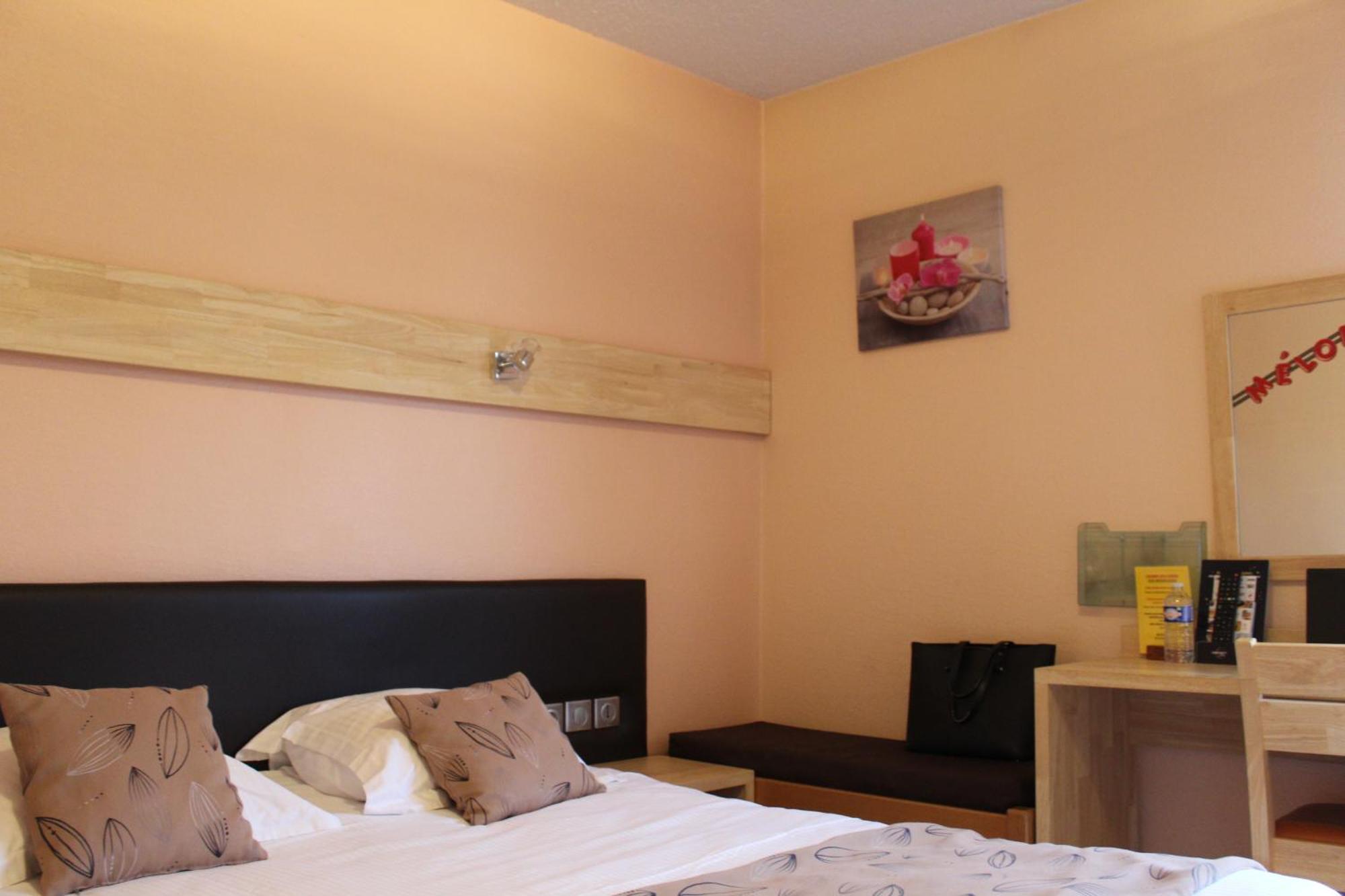 Hotel Melodie Bellignat ภายนอก รูปภาพ